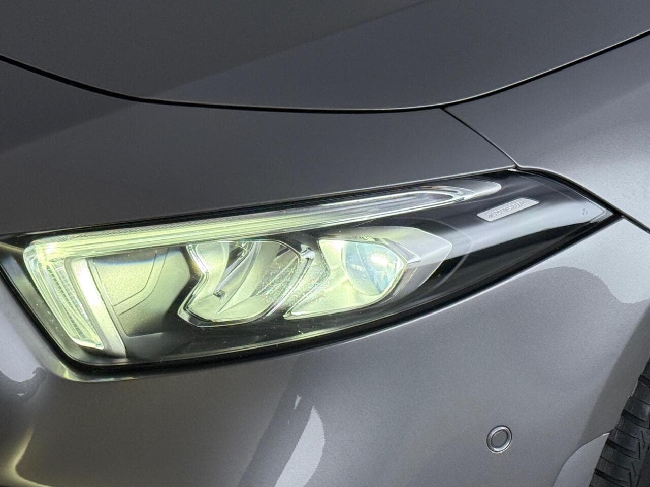 Mercedes-Benz A Class thumbnail Lights Front