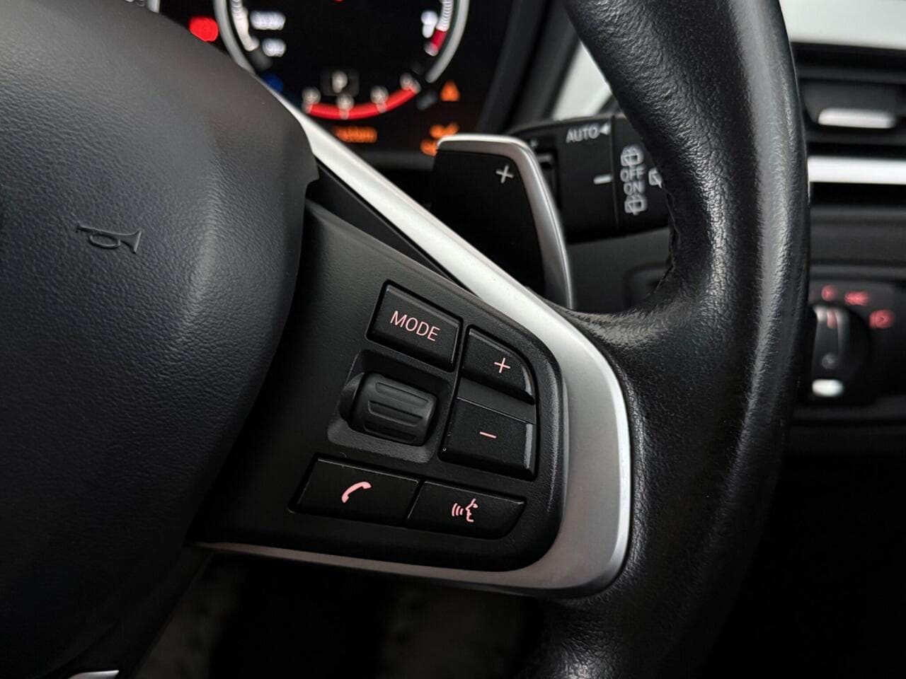 BMW X1 thumbnail Misc Controls