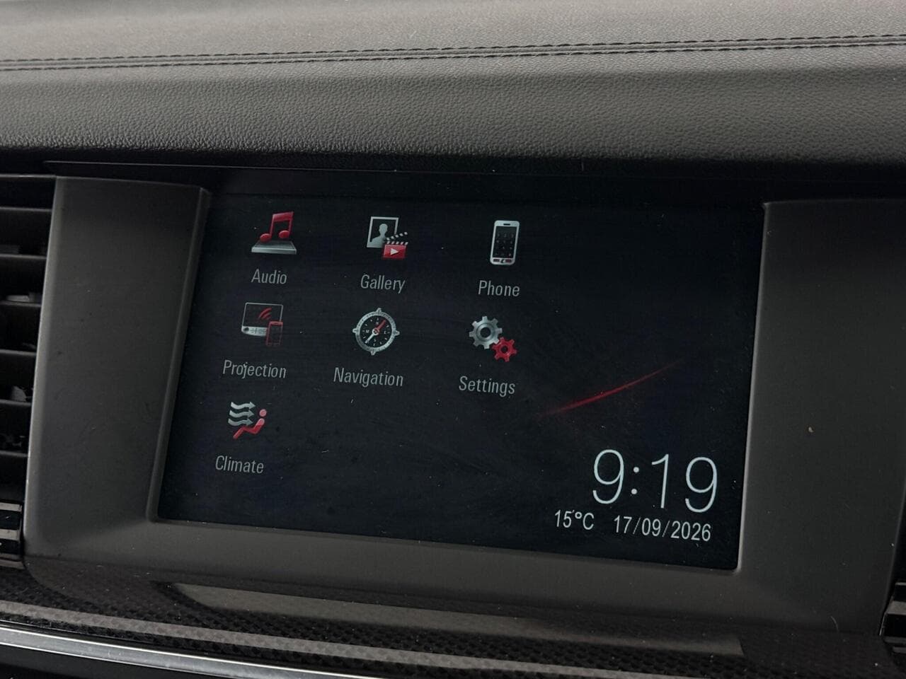 Vauxhall Insignia thumbnail Infotainment System