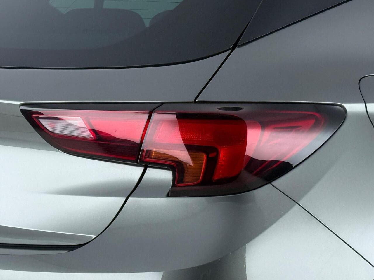 Vauxhall Astra thumbnail Lights Rear