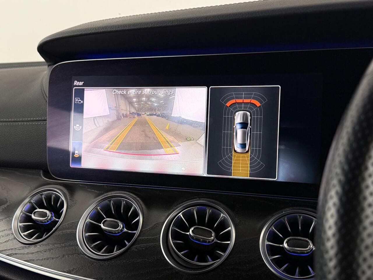 Mercedes-Benz E Class thumbnail Infotainment System