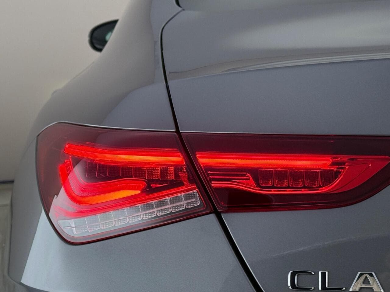 Mercedes-Benz CLA thumbnail Lights Rear