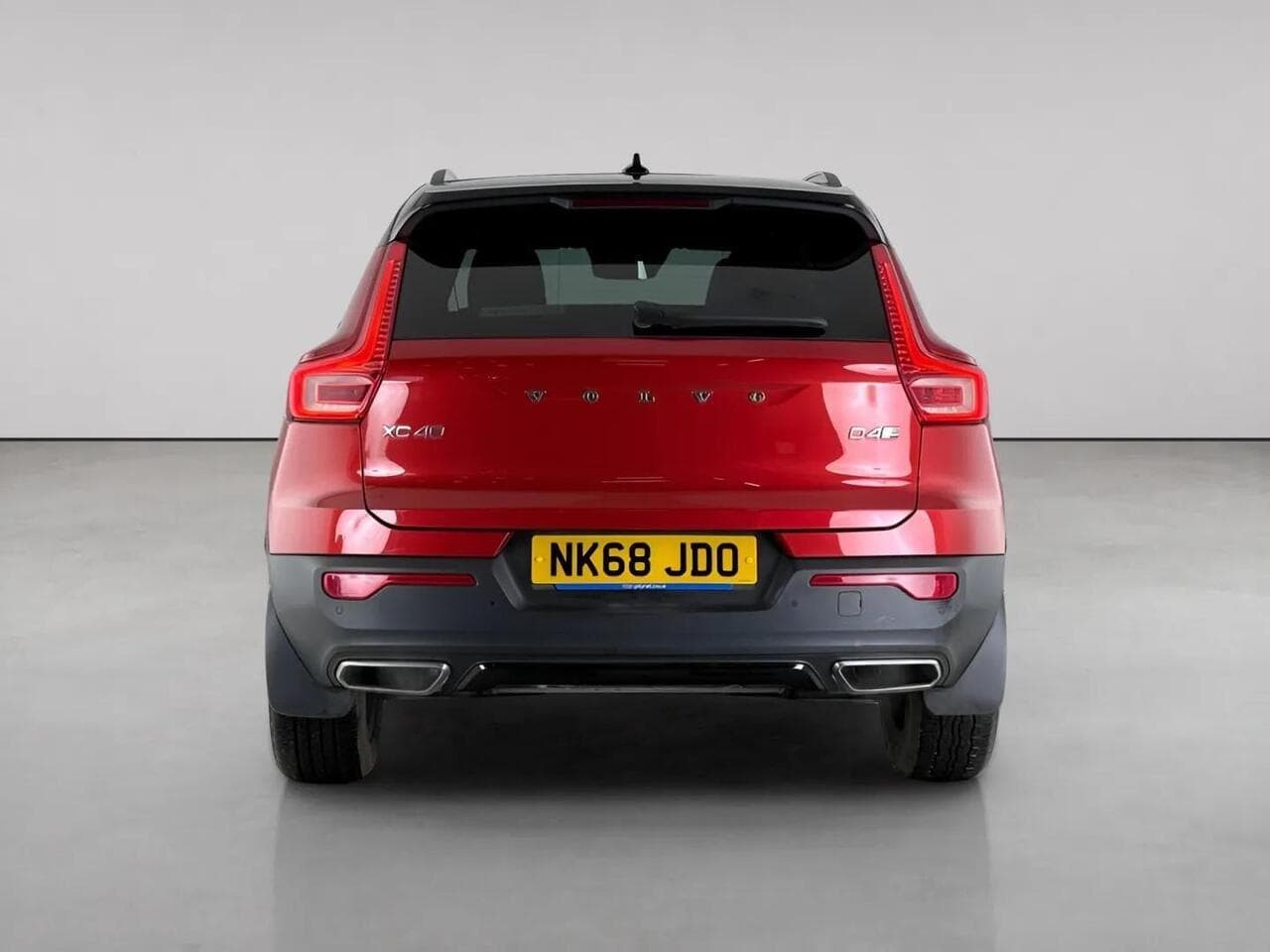 Volvo XC40 thumbnail Rear