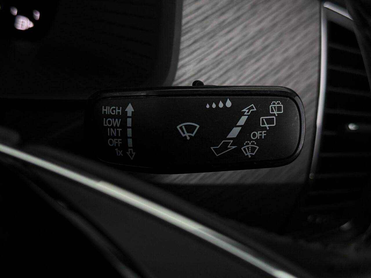 Skoda Kodiaq thumbnail Misc Controls