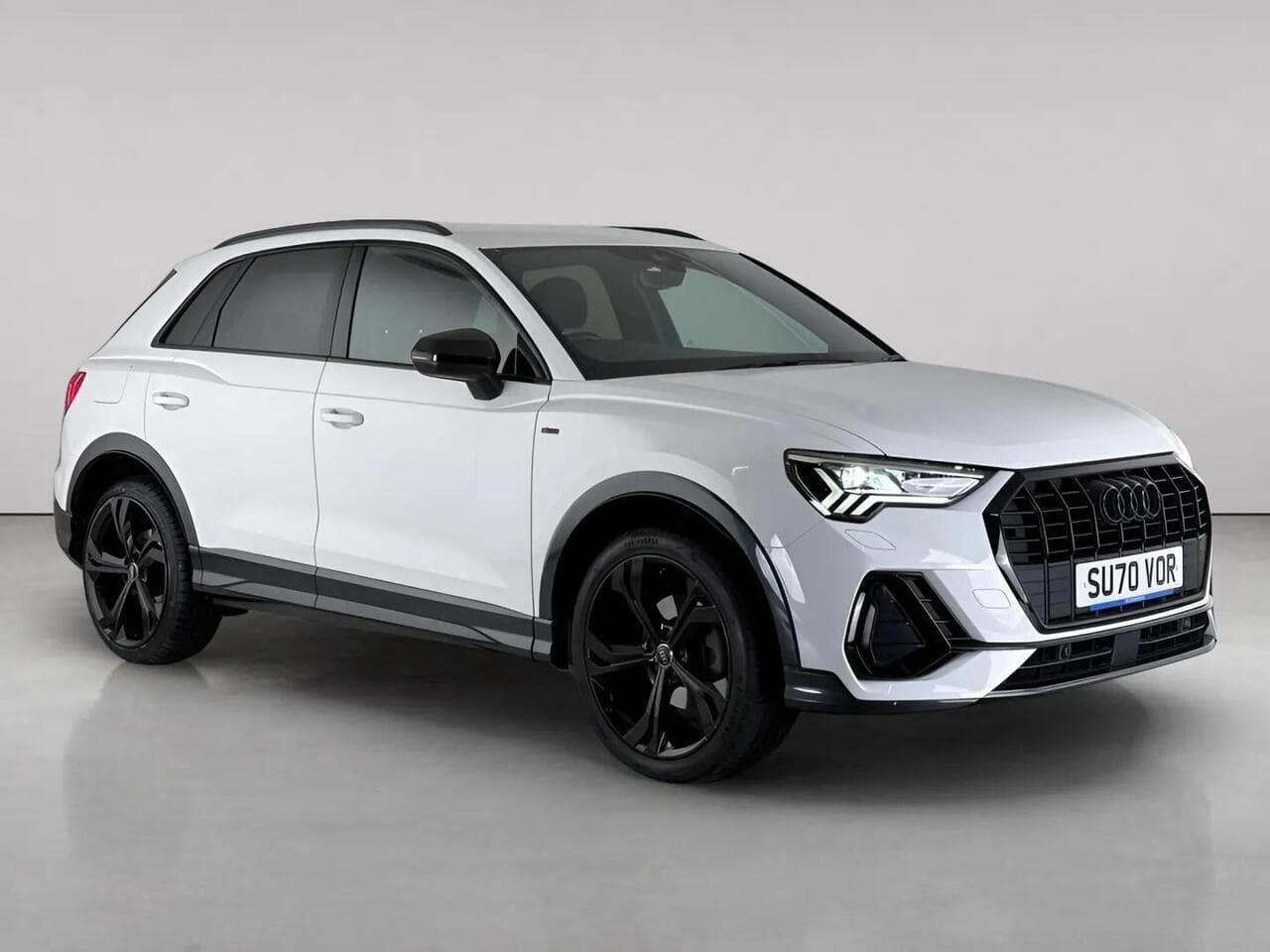 Audi Q3 - Audi Q3 1.5 TFSI CoD 35 Edition 1 S Tronic Euro 6 (s/s) 5dr