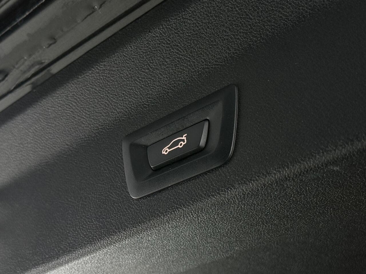 BMW X3 thumbnail Misc Controls