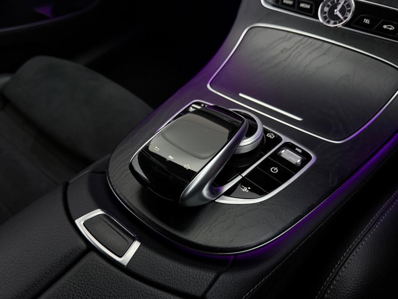 Mercedes-Benz E Class thumbnail Inconclusive