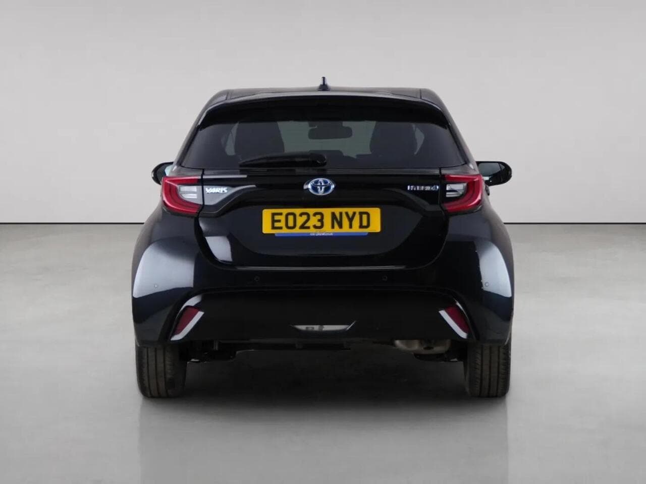 Toyota Yaris thumbnail Rear