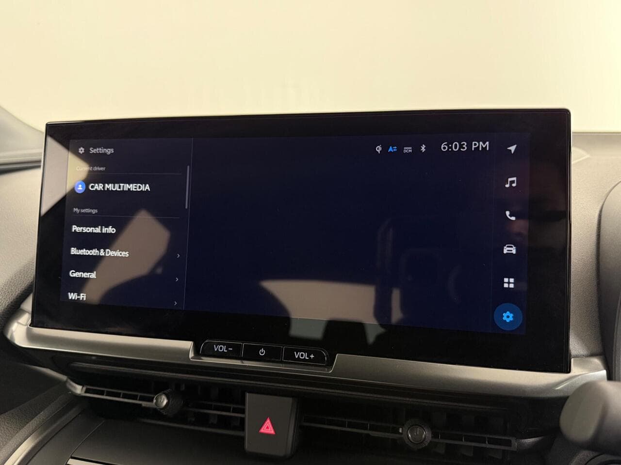 Toyota C-HR thumbnail Infotainment System