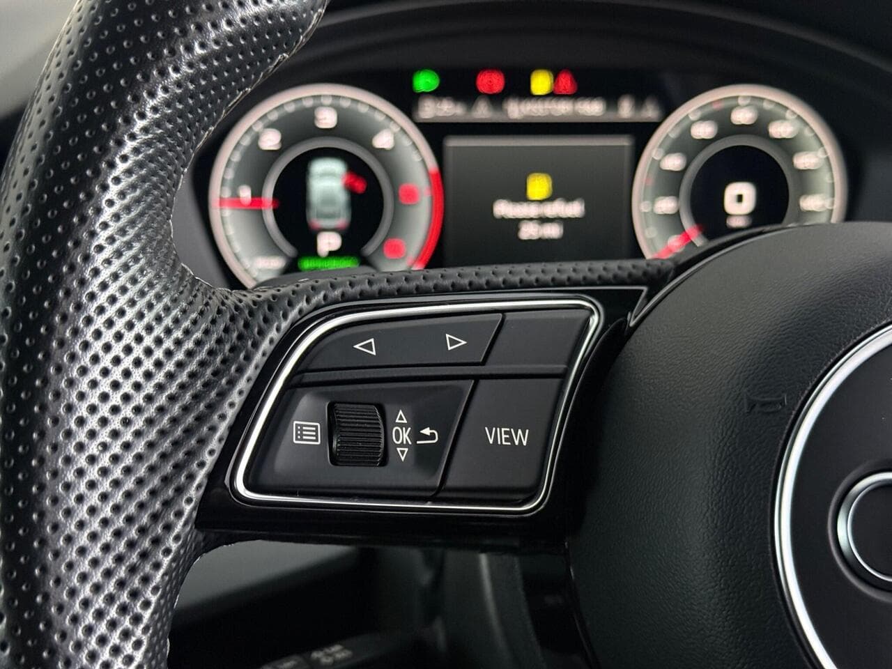 Audi A5 thumbnail Misc Controls