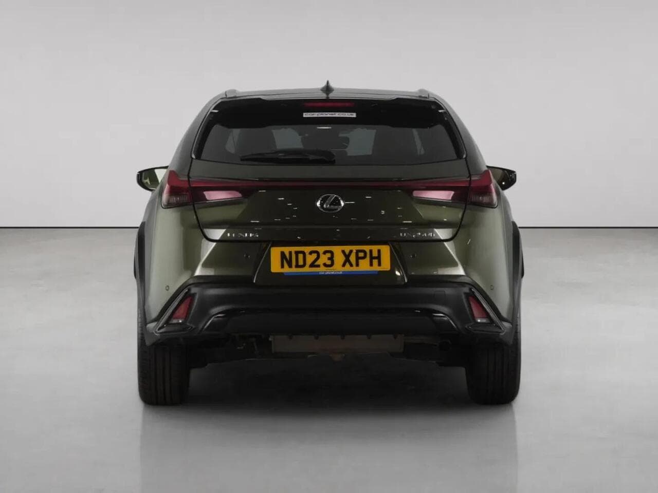 Lexus UX thumbnail Rear
