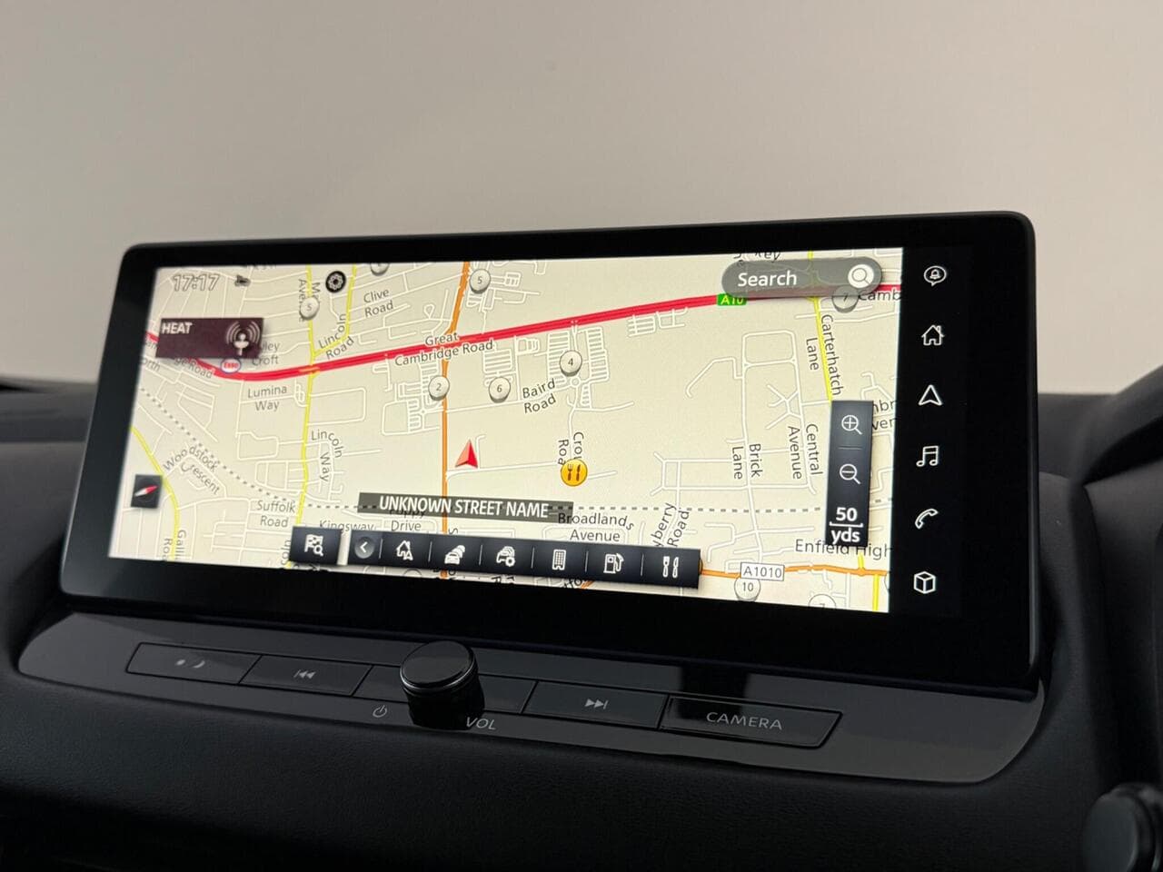 Nissan Qashqai thumbnail Infotainment System
