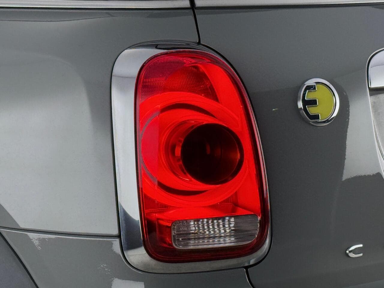 MINI Countryman thumbnail Lights Rear