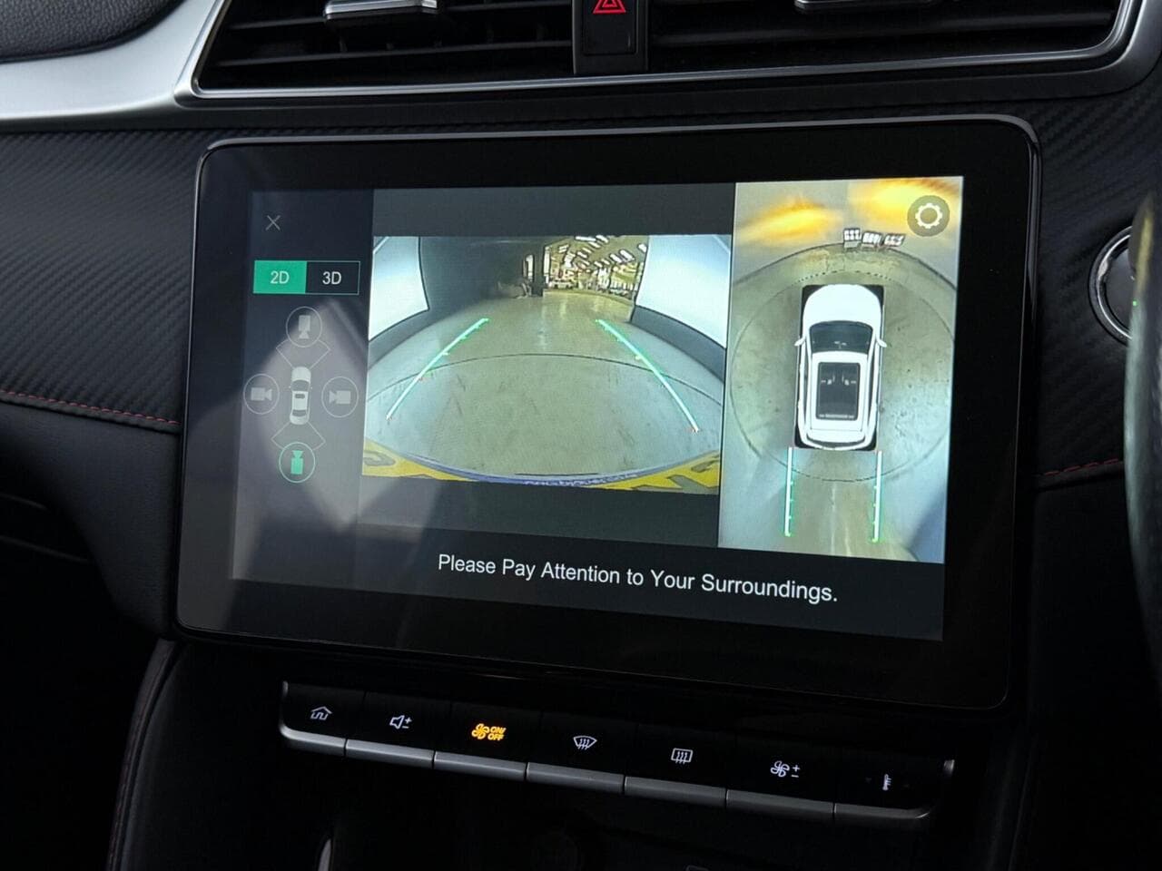 MG MG ZS thumbnail Infotainment System