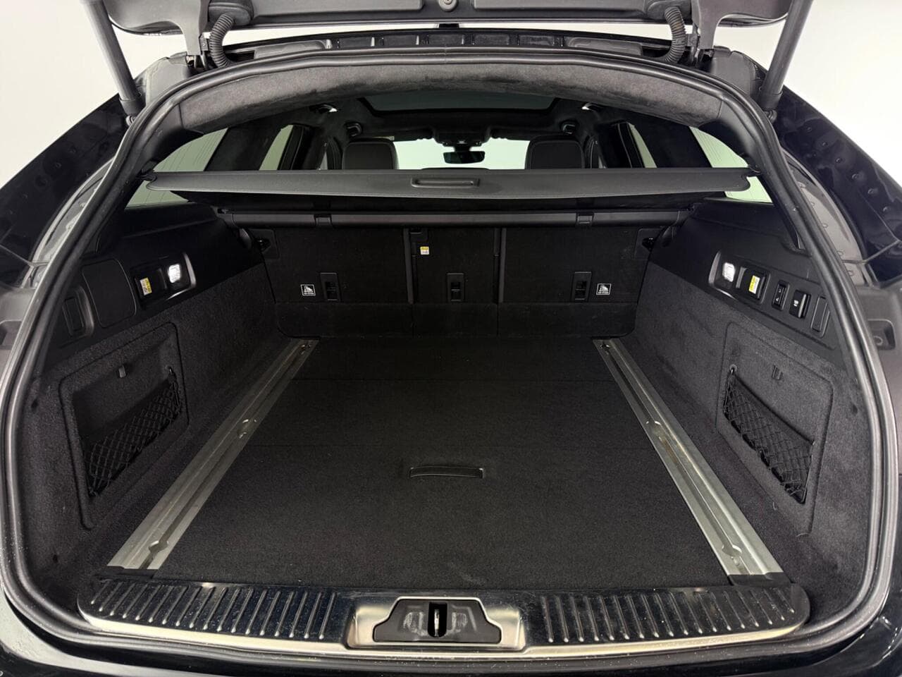 Jaguar XF thumbnail Boot