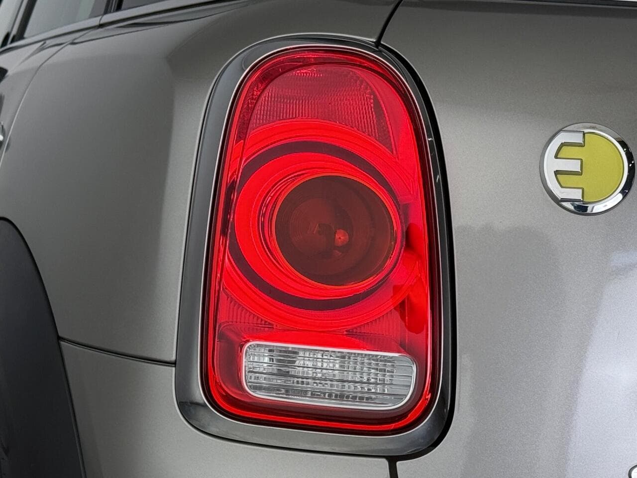 MINI Countryman thumbnail Lights Rear