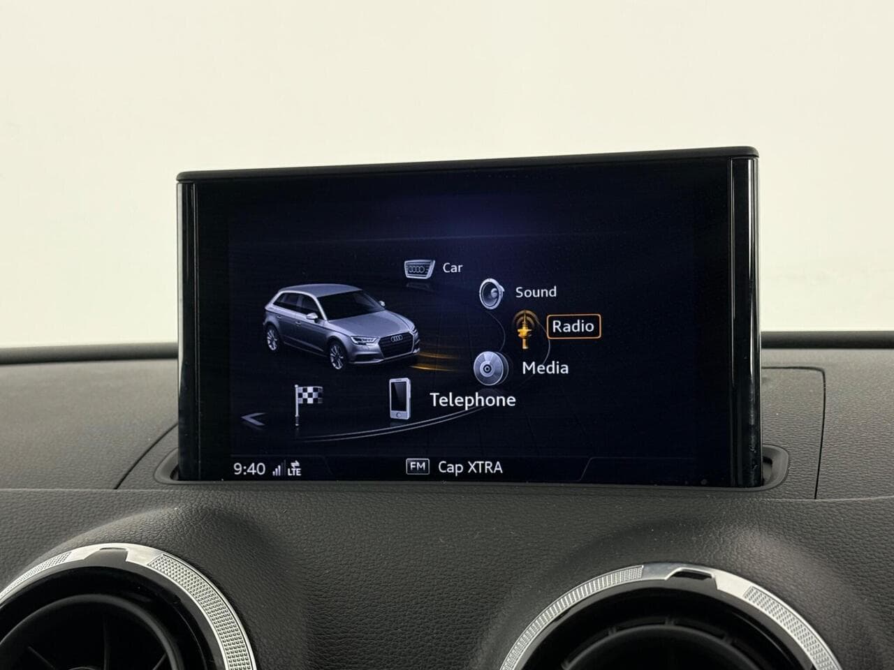 Audi A3 thumbnail Infotainment System
