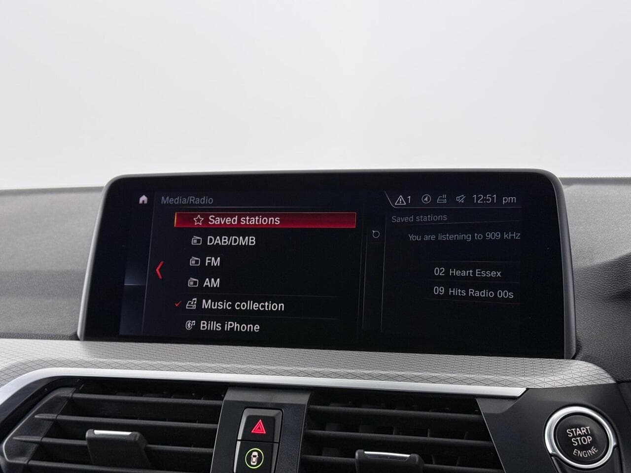 BMW X3 thumbnail Infotainment System