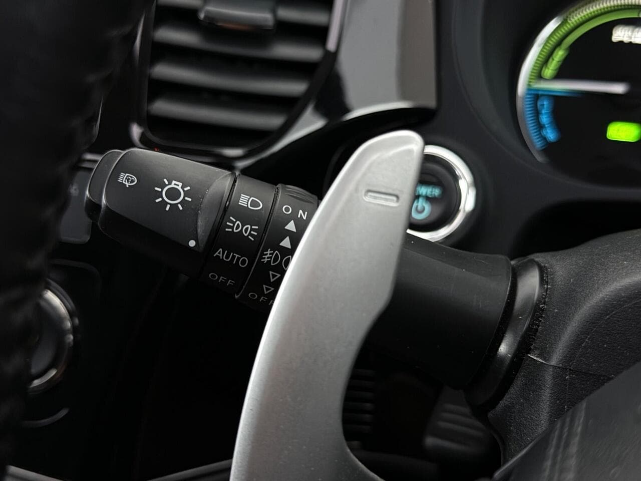 Mitsubishi Outlander thumbnail Misc Controls