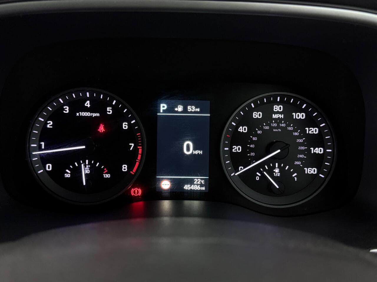 Hyundai TUCSON thumbnail Driver Instruments
