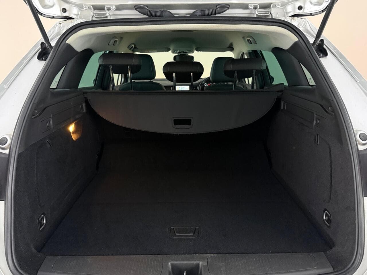 Vauxhall Astra thumbnail Boot