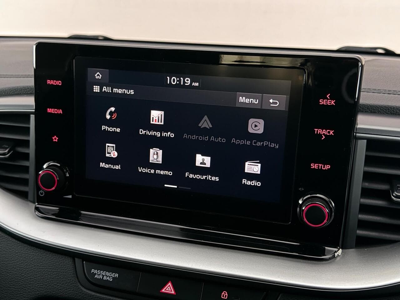 Kia XCeed thumbnail Infotainment System