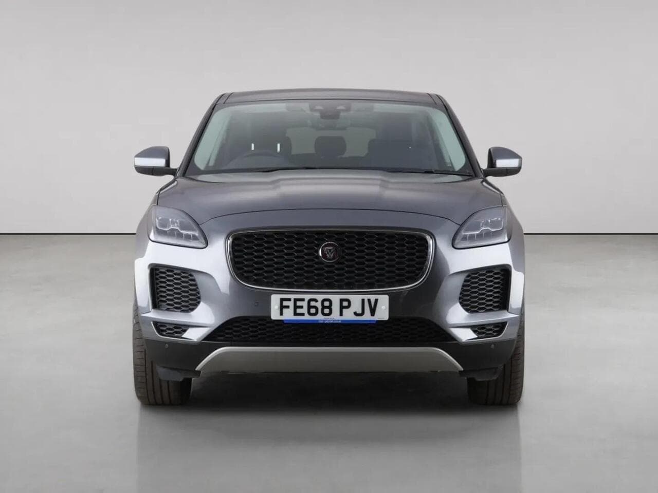 Jaguar E-PACE thumbnail Front