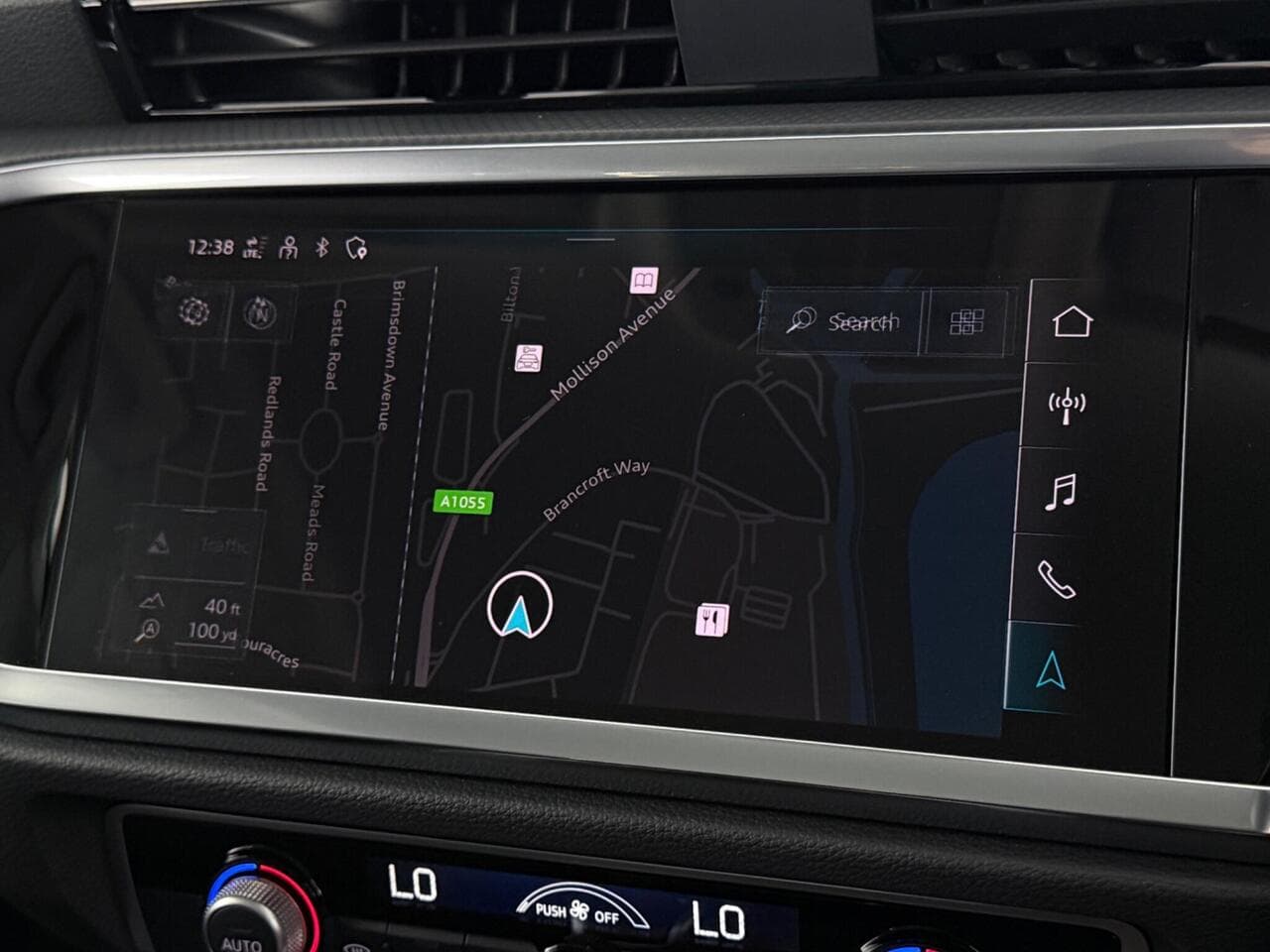 Audi Q3 thumbnail Infotainment System