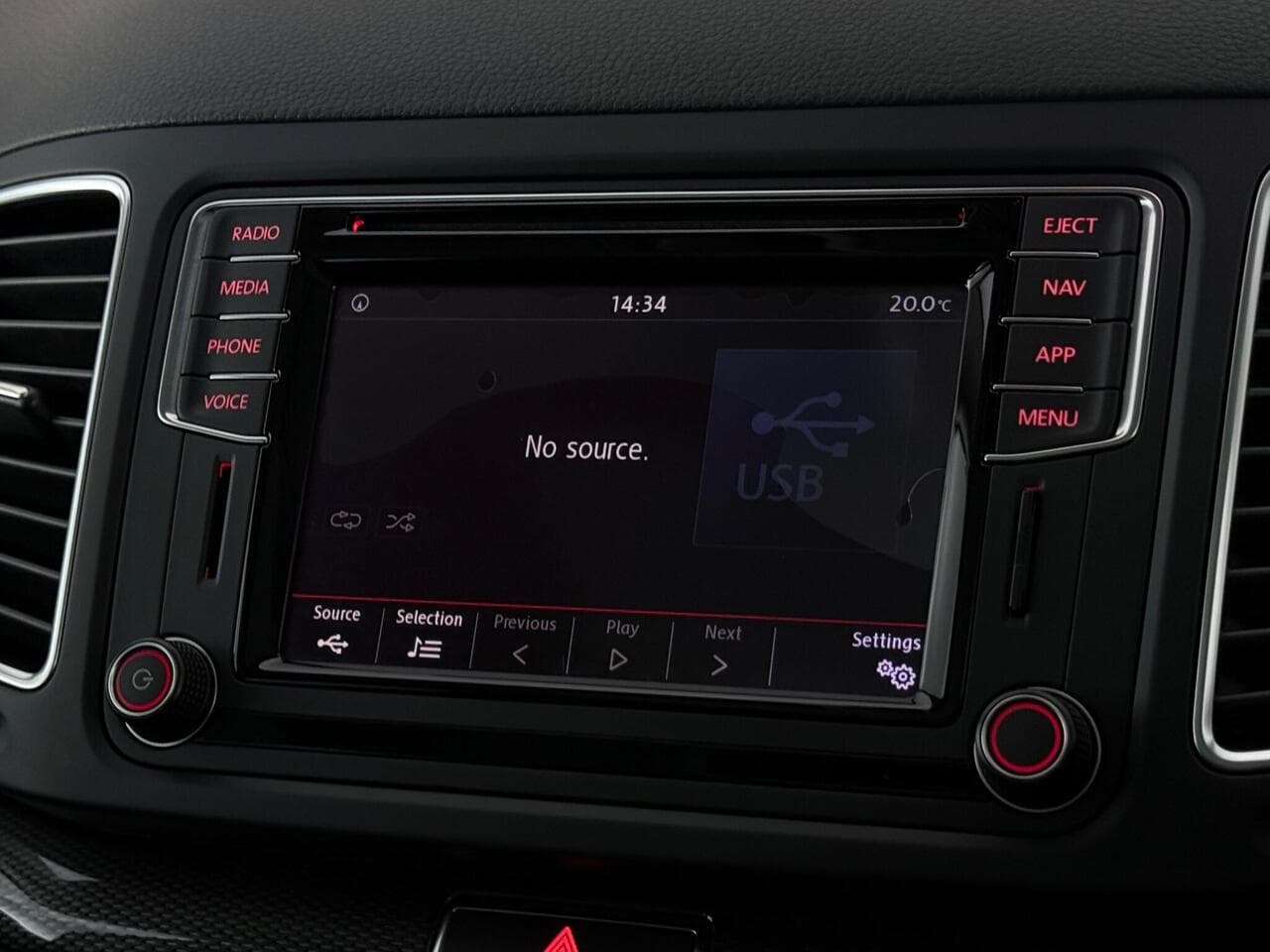 SEAT Alhambra thumbnail Infotainment System