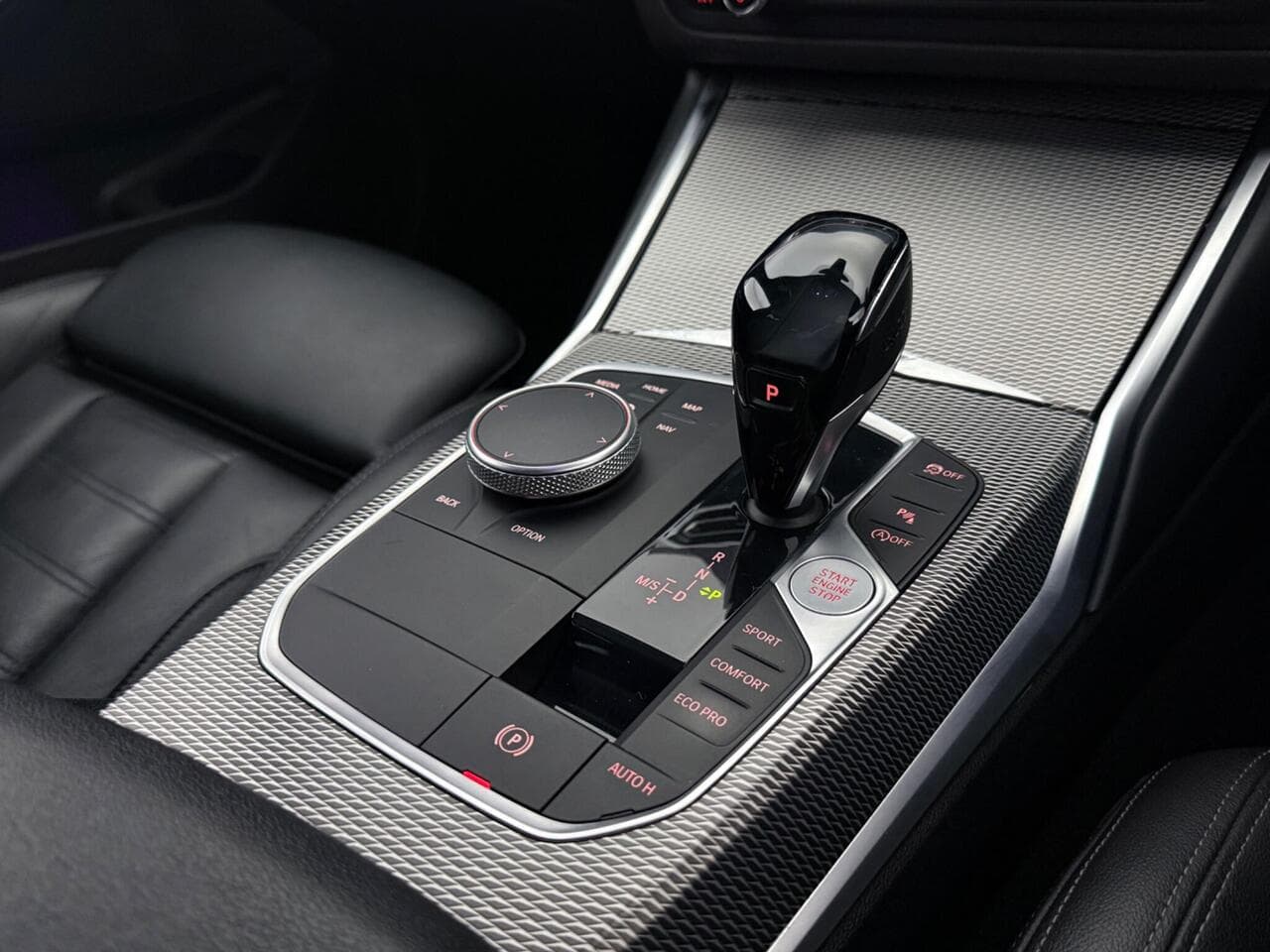 BMW 3 Series thumbnail Interior Front