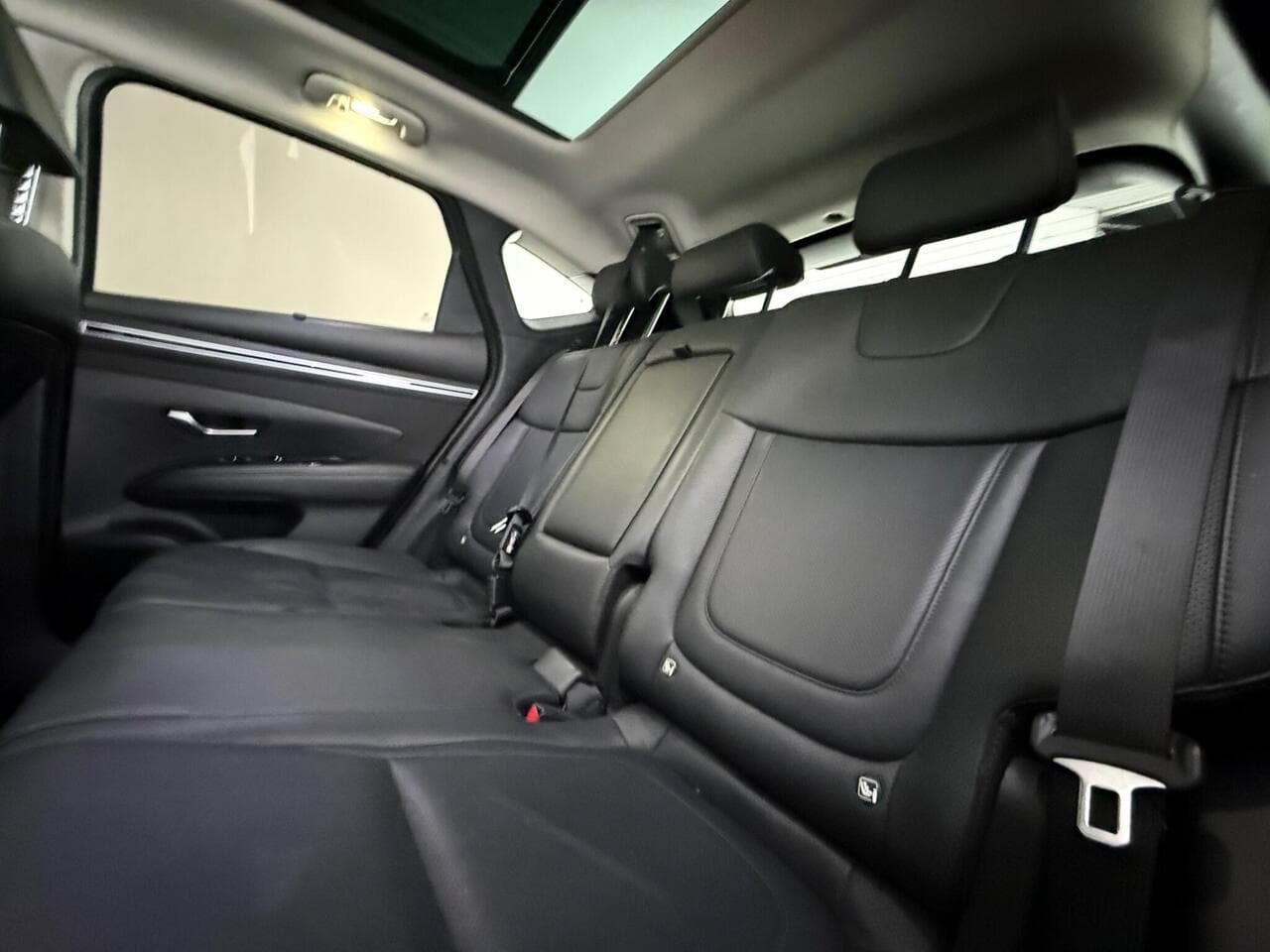 Hyundai TUCSON thumbnail Seats Rear