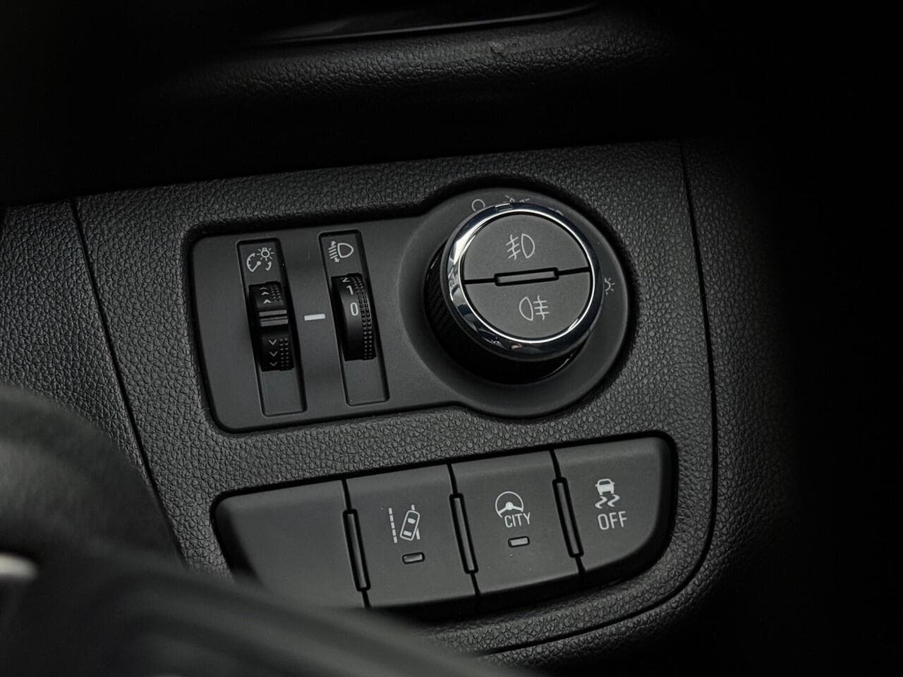 Vauxhall Viva thumbnail Misc Controls