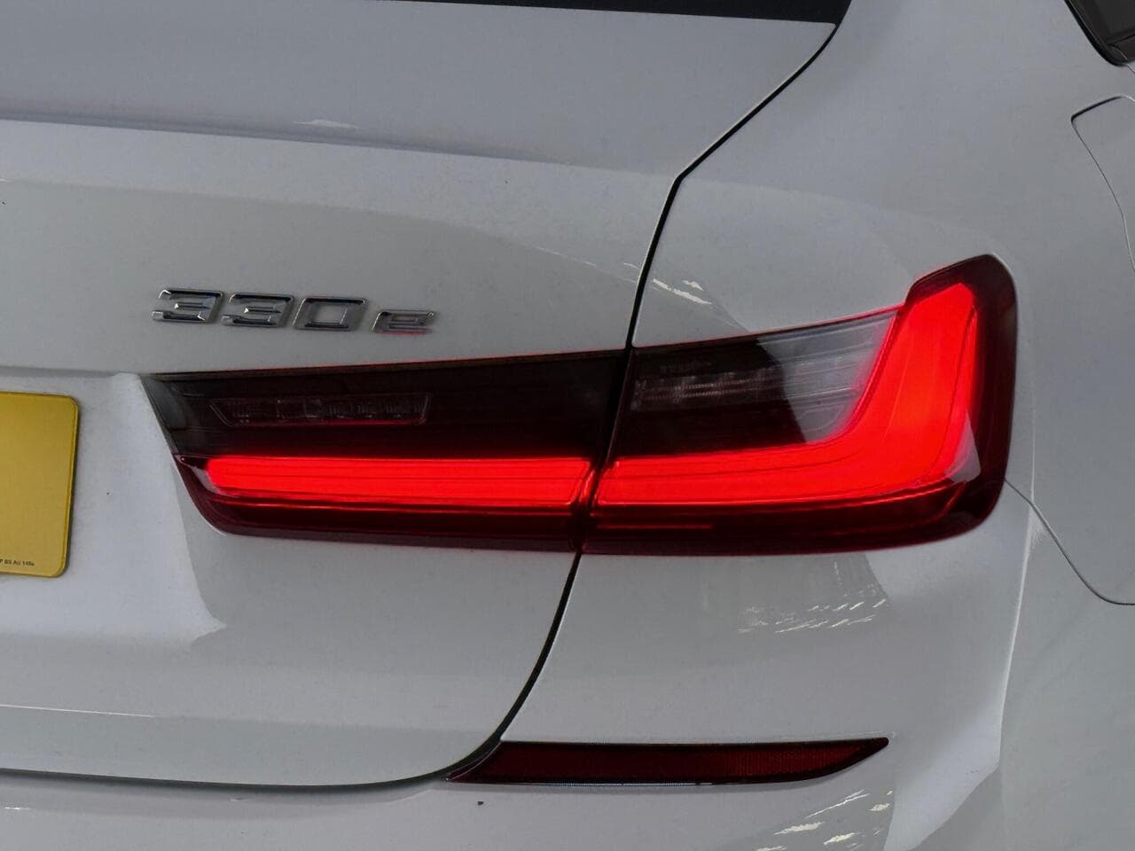 BMW 3 Series thumbnail Lights Rear
