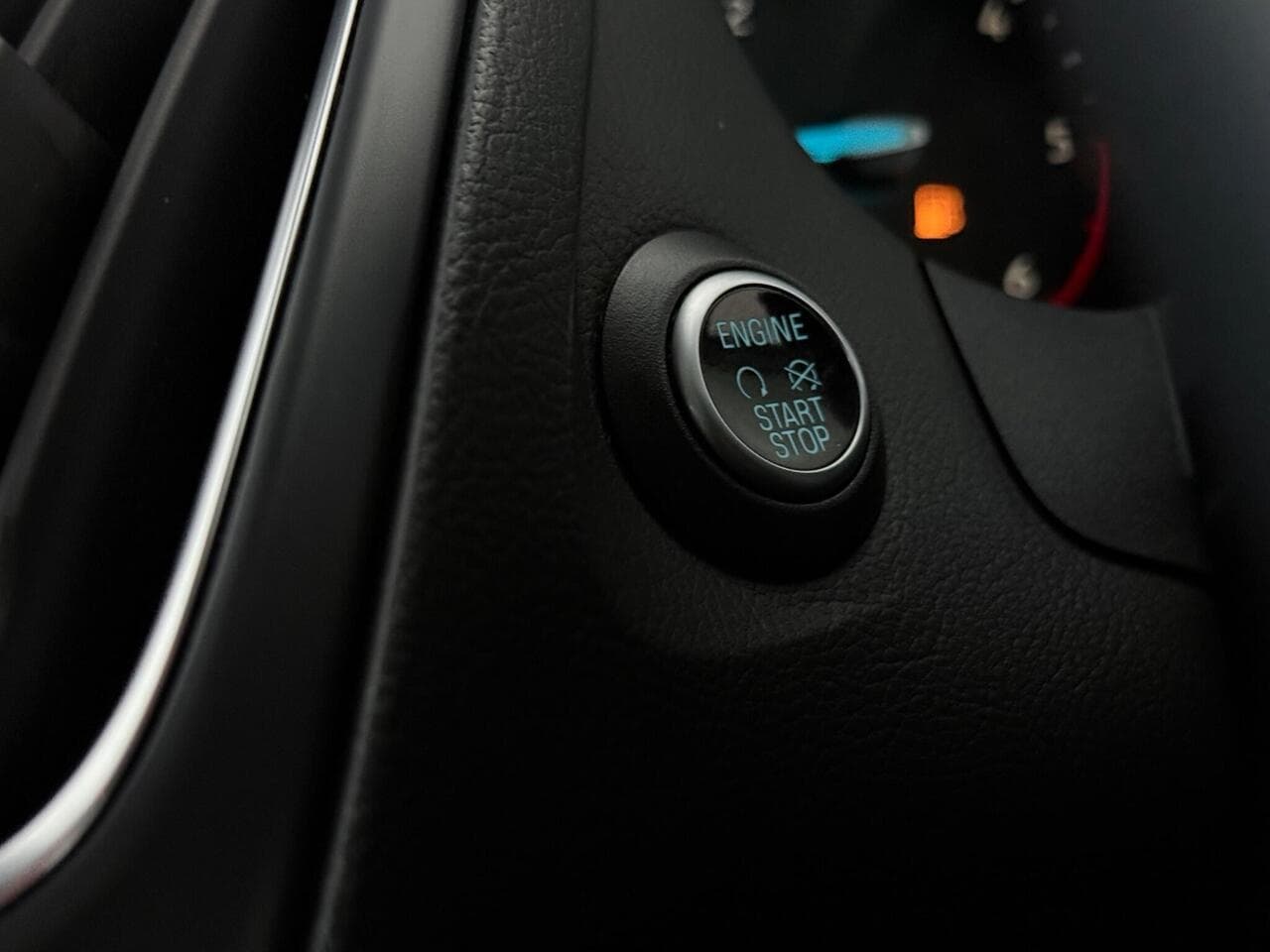 Ford Focus thumbnail Misc Controls