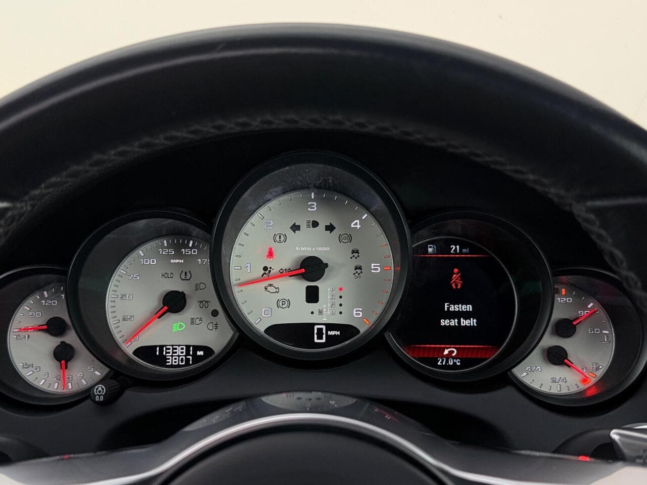 Porsche Cayenne thumbnail Driver Instruments