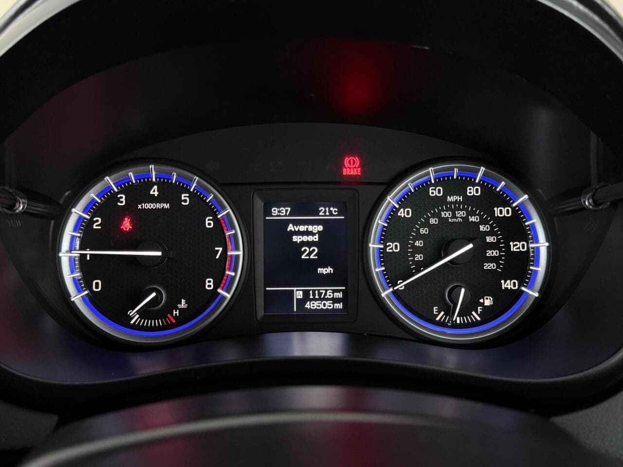 Suzuki SX4 S-Cross thumbnail Driver Instruments