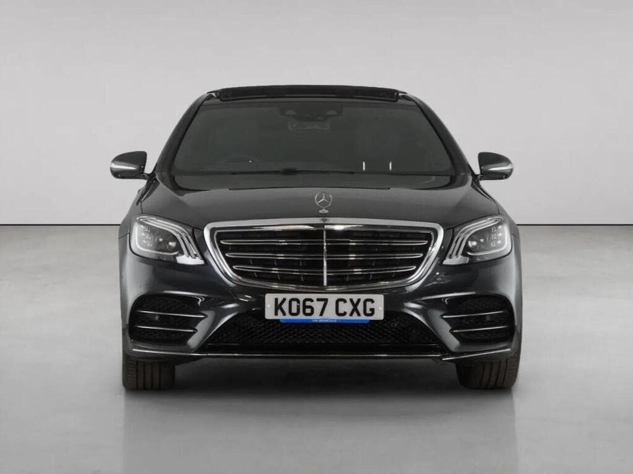 Mercedes-Benz S Class thumbnail Front