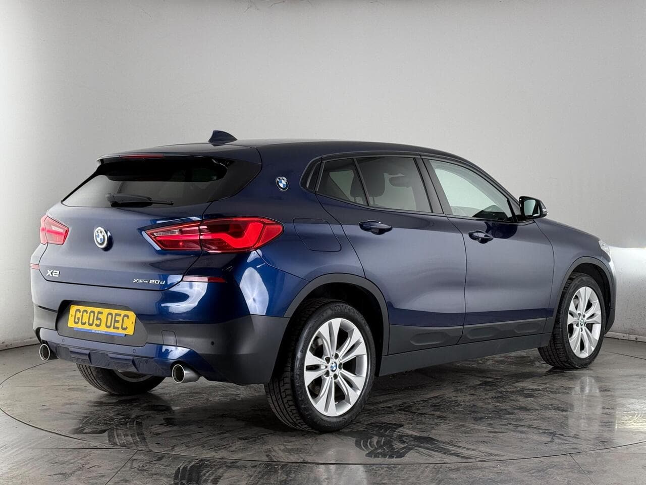 BMW X2 thumbnail Rear Right