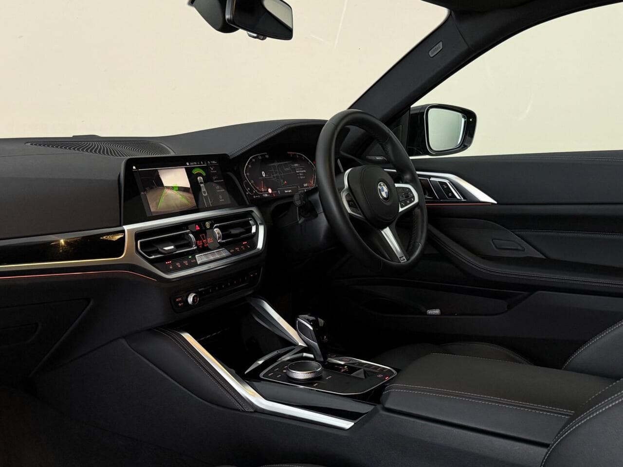 BMW 4 Series thumbnail Interior Front