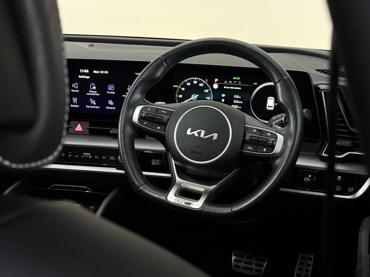 Kia Sportage thumbnail Steering Wheel