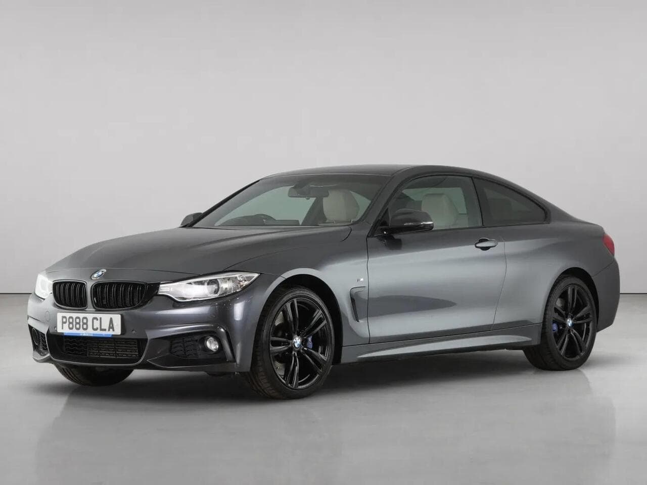 BMW 4 Series thumbnail Front Left