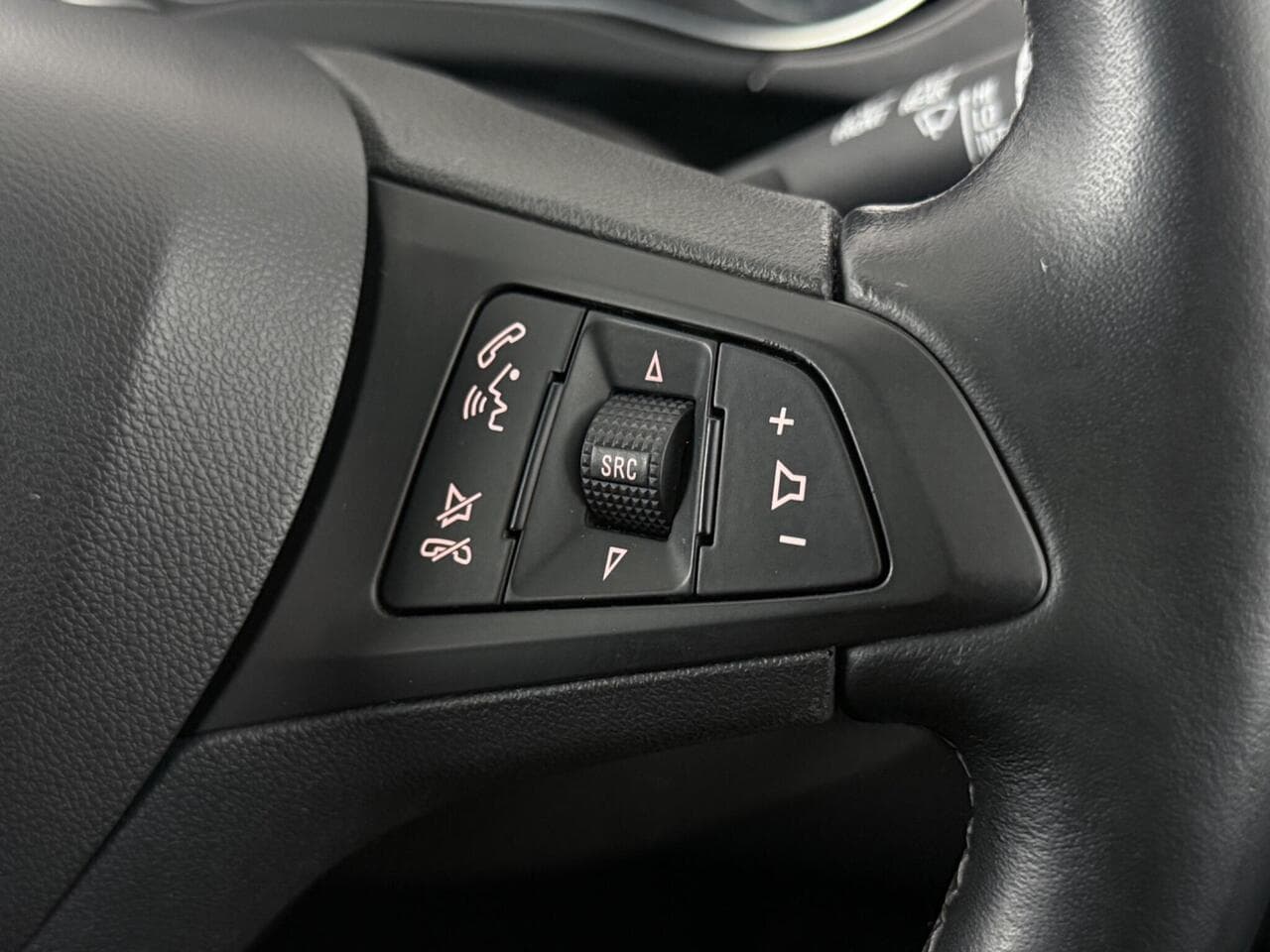 Vauxhall Corsa thumbnail Misc Controls