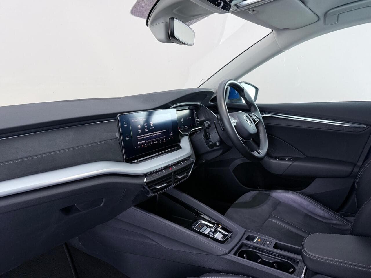 Skoda Octavia thumbnail Interior Front