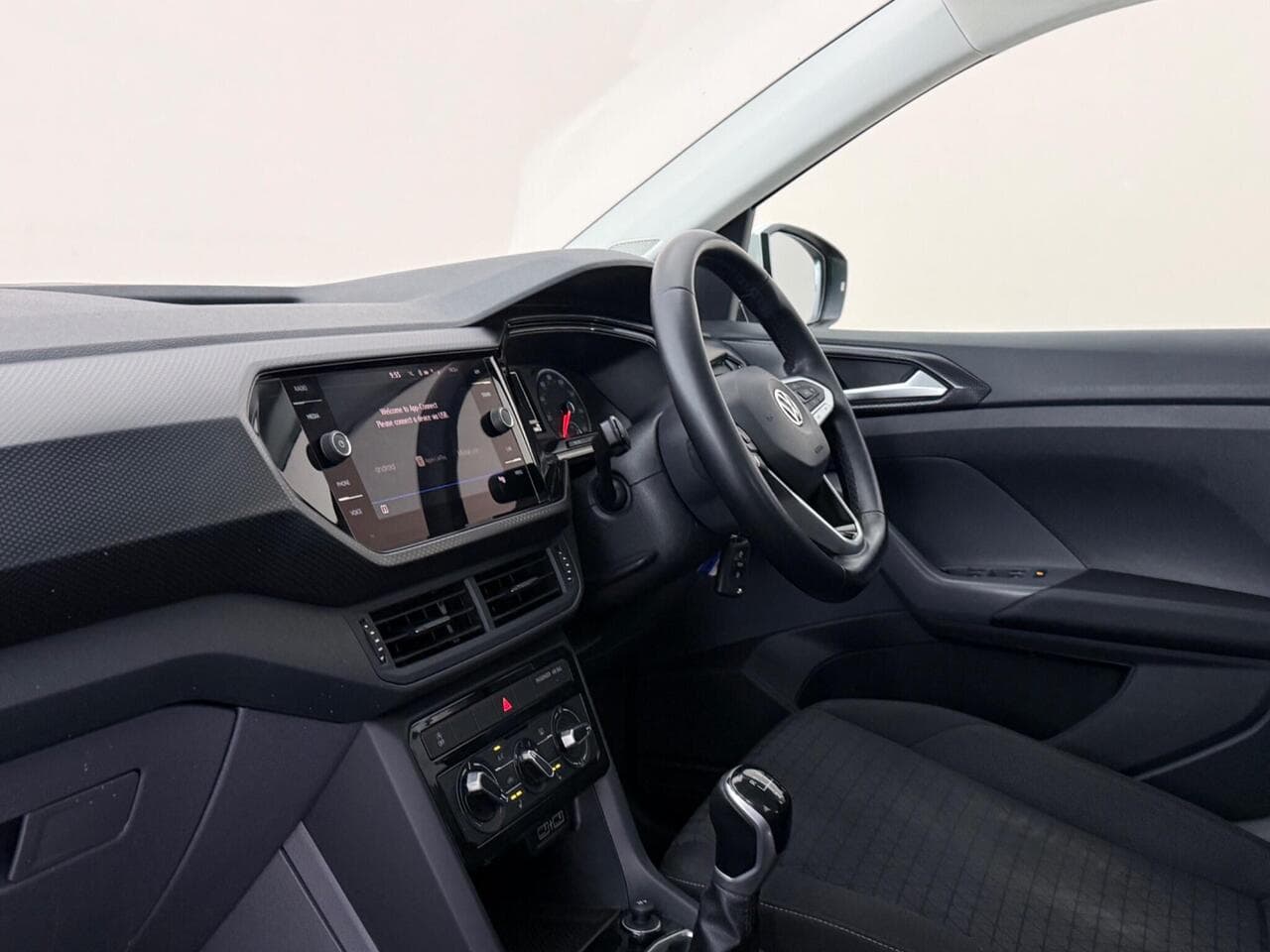 Volkswagen T-Cross thumbnail Interior Front
