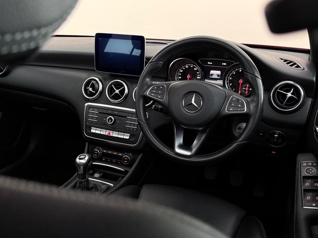 Mercedes-Benz A Class thumbnail Interior Front