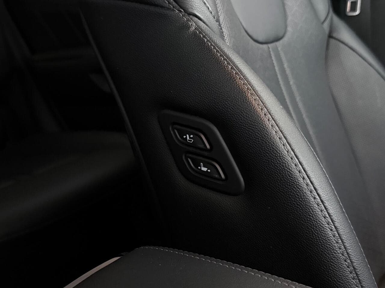 Kia Sorento thumbnail Misc Controls