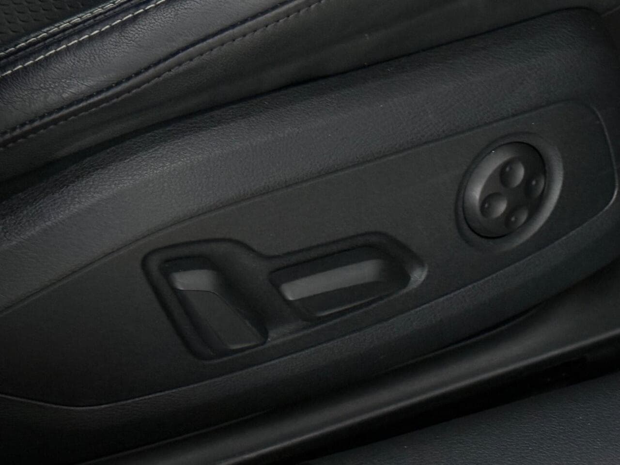 Audi A5 thumbnail Misc Controls