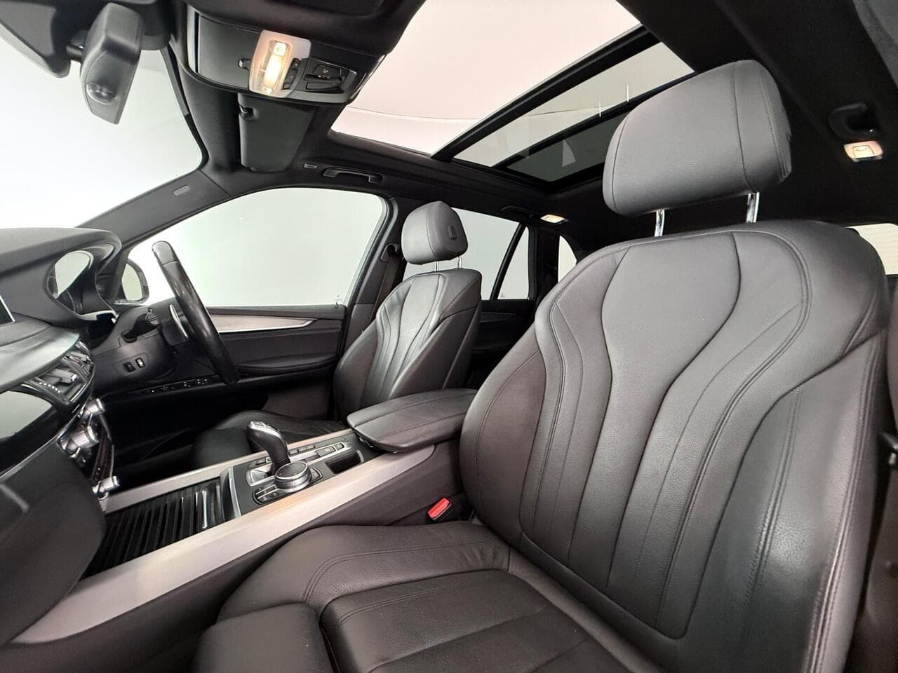 BMW X5 thumbnail Seat Front Passenger