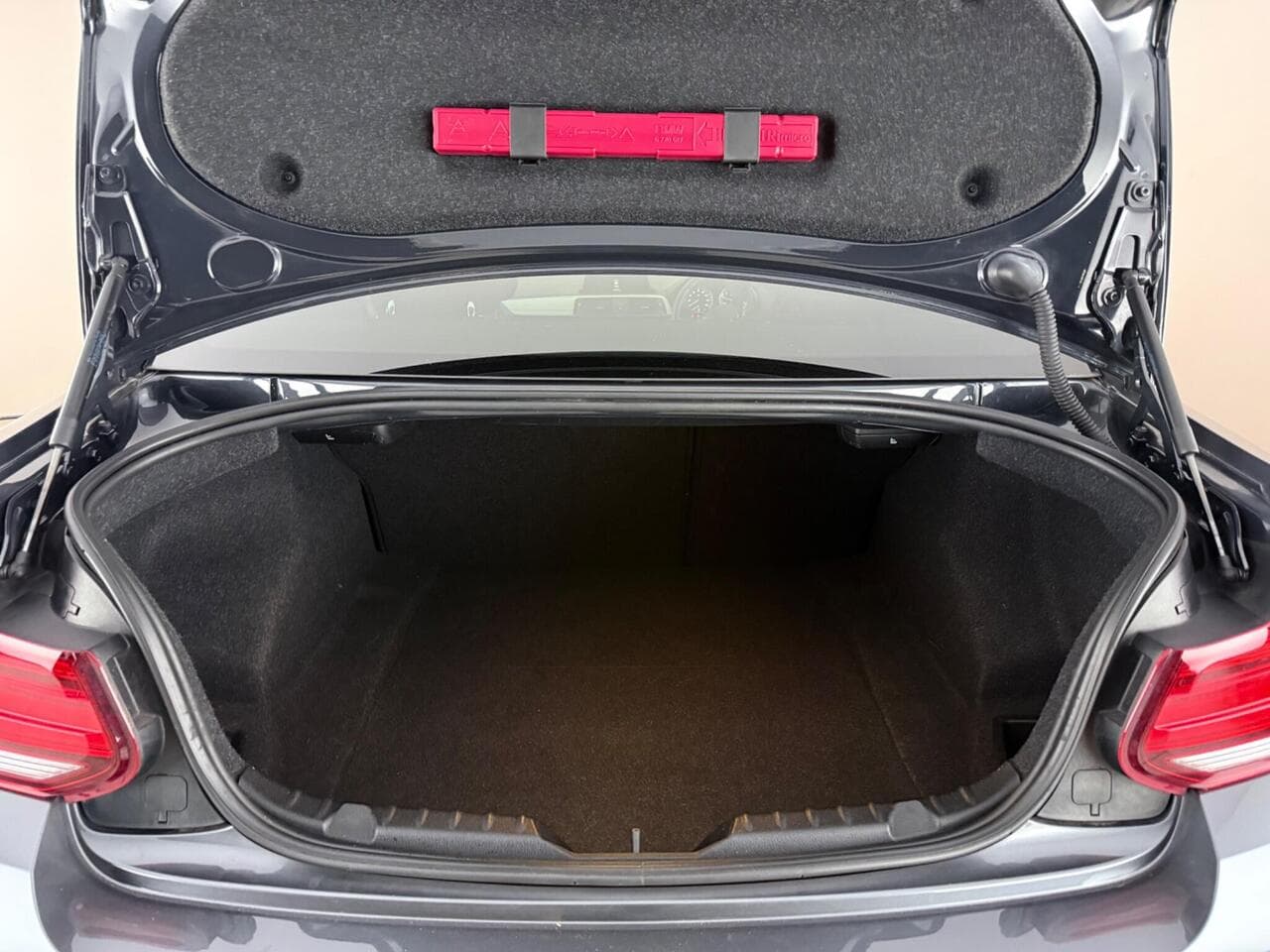 BMW 2 Series thumbnail Boot