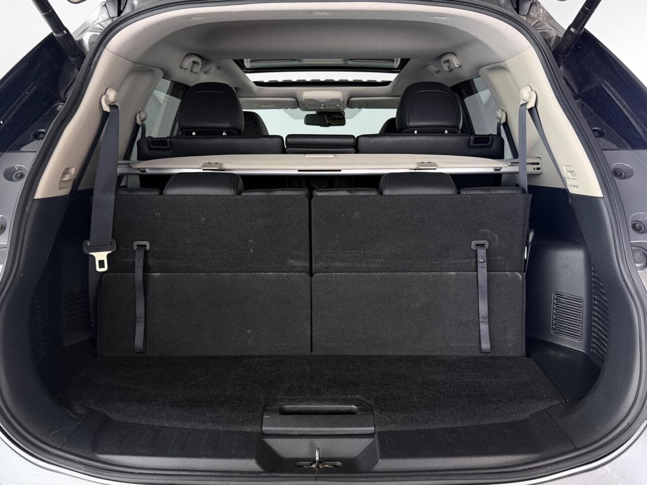 Nissan X-Trail thumbnail Boot